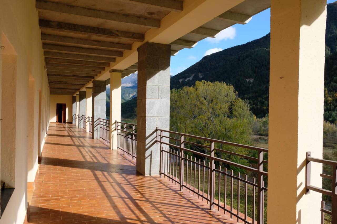 La Casa De Pineta Hostel Bielsa Luaran gambar